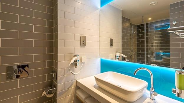 holiday inn express hamburg city hauptbahnhof