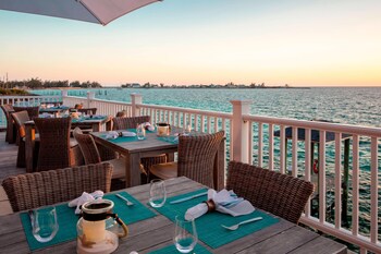 french leave resort autograph collection