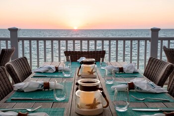 french leave resort autograph collection