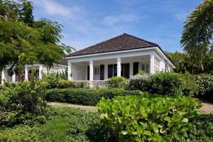 french leave resort autograph collection