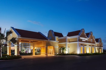 corallium hotel and villas bonaire