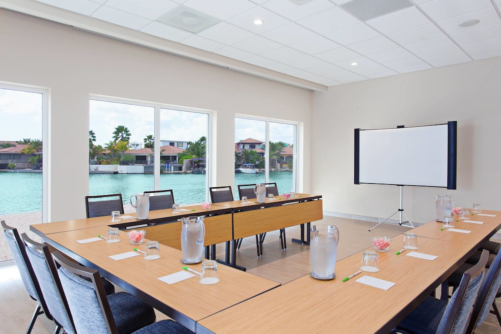 corallium hotel and villas bonaire