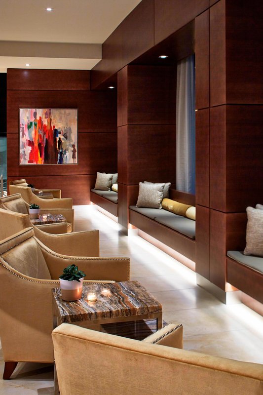 ac hotel des moines east village