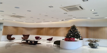 crown hotel changwon