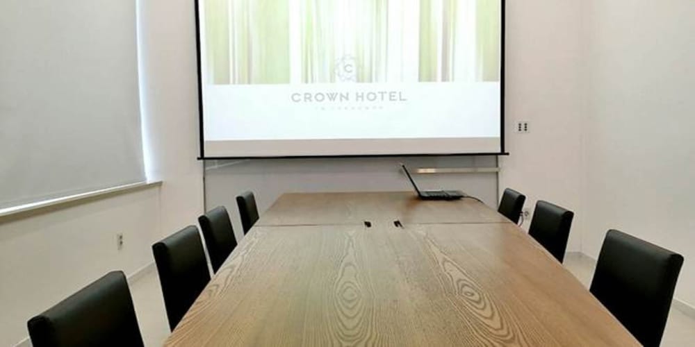 crown hotel changwon