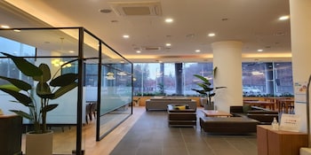 crown hotel changwon