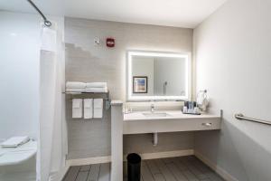 fairfield inn and suites by marriott st joseph stevensville