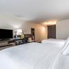 fairfield inn and suites by marriott st joseph stevensville