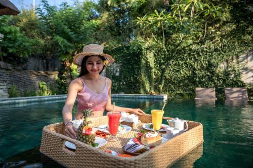 radha phala resort and spa