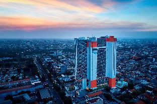 Fairfield By Marriott Surabaya,Surabaya>>Malang,4 star