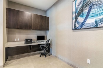 springhill suites by marriott oklahoma city downtown