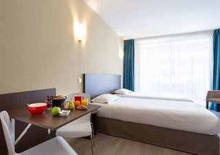 Les Loges Du Park,Annecy>>Aix-Les-Bains,3 star