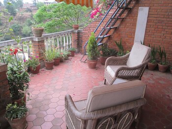 hotel swiss family home