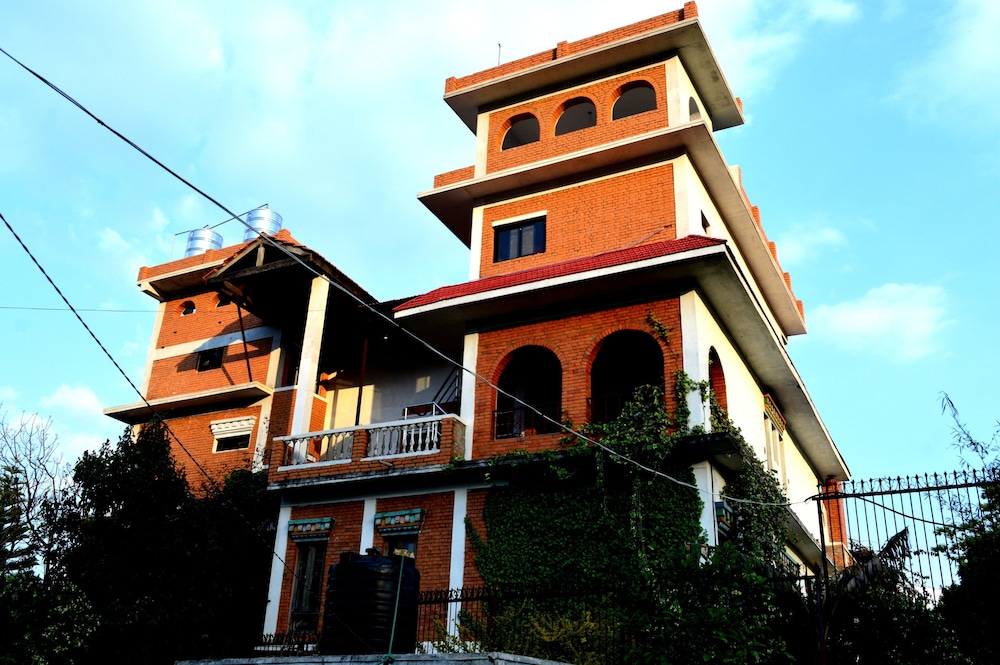 hotel swiss family home