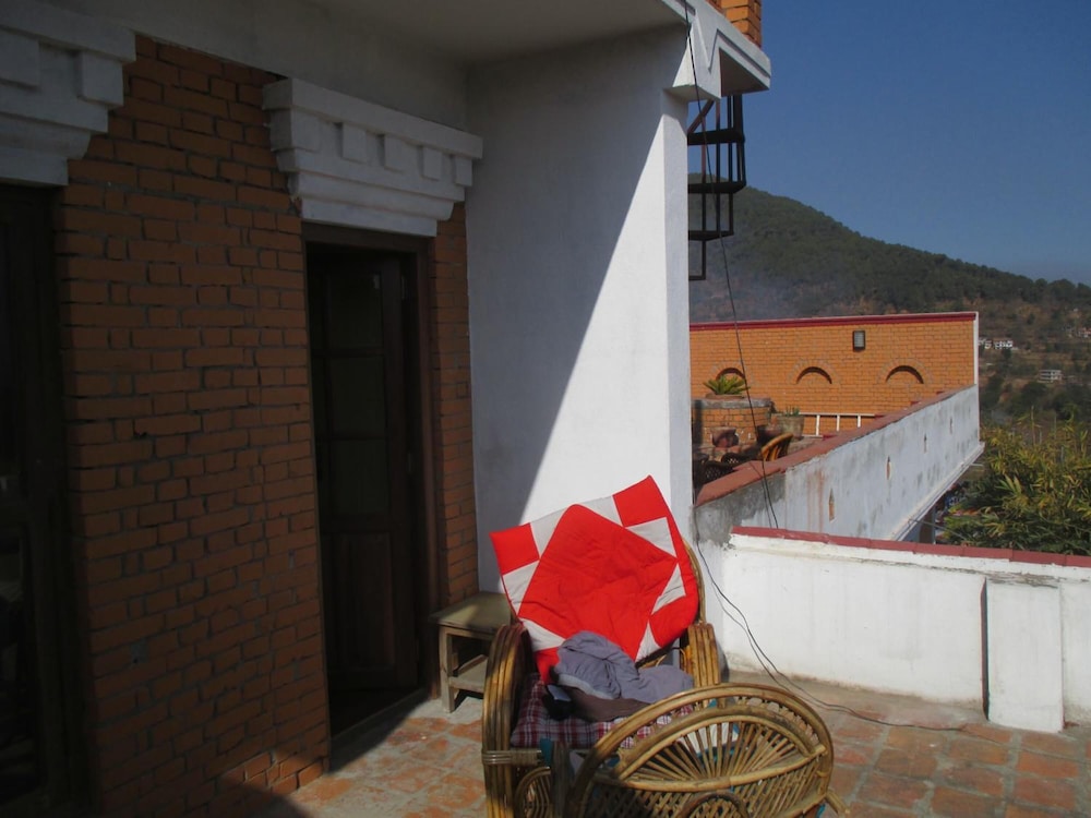 hotel swiss family home