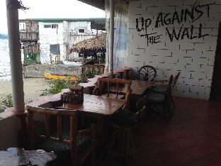 harleys pub and hotel