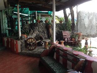 harleys pub and hotel