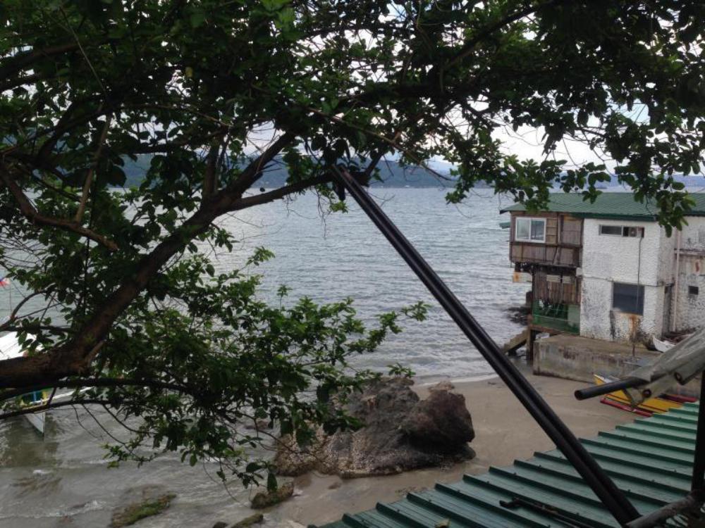 harleys pub and hotel