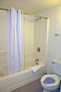 motel 6 carlsbad ca beach
