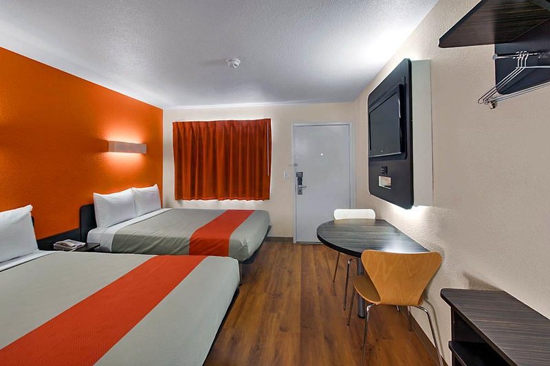 motel 6 carlsbad ca beach