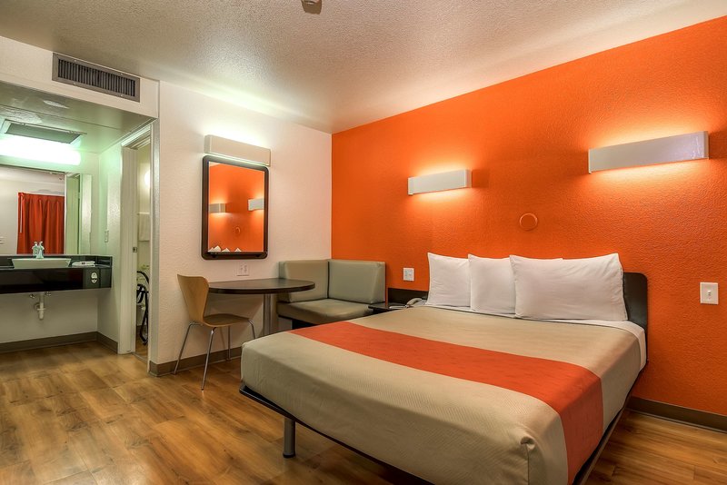 motel 6 carlsbad ca beach
