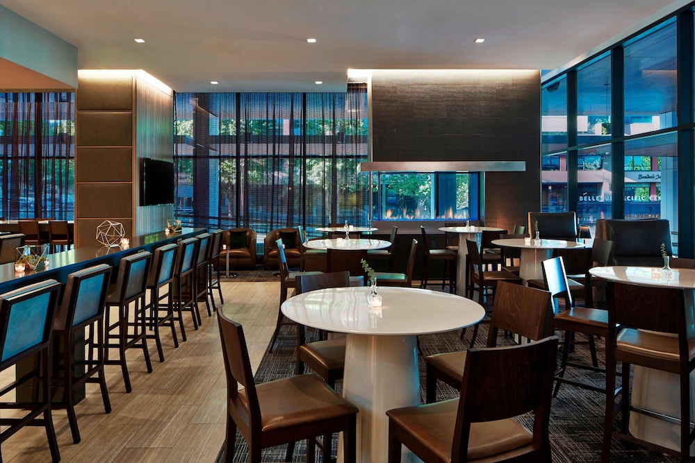 ac hotel by marriott seattle bellevue downtown
