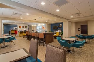 Hampton Inn Crestview South  I-10,Okaloosa County>>Crestview,3 star