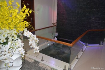 casa rafael business inn