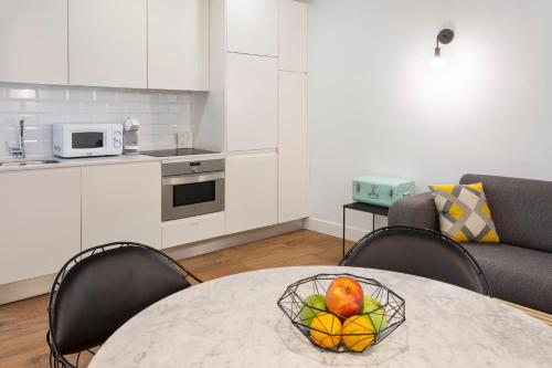 bandb hotel madrid centro f46 apartamentos