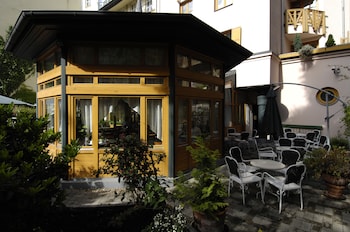 corvin hotel budapest sissi wing