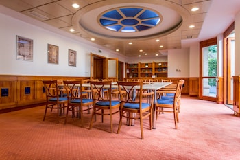 corvin hotel budapest sissi wing