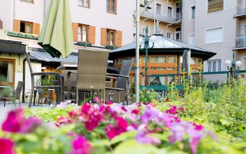 corvin hotel budapest sissi wing