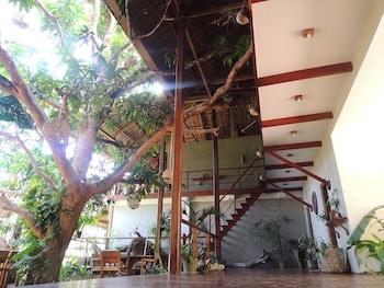 happiness boutique resort