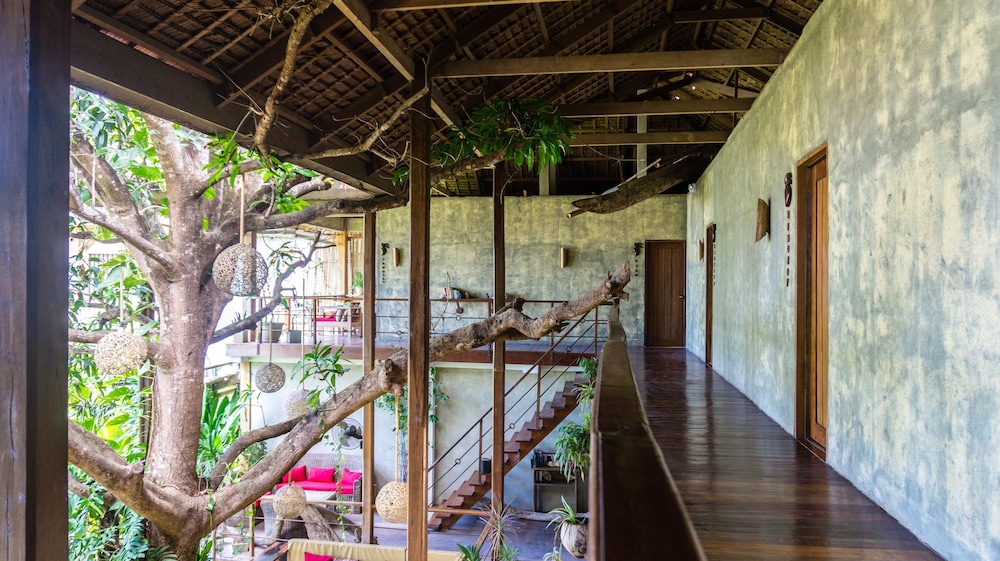 happiness boutique resort