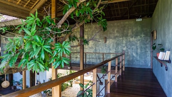 happiness boutique resort
