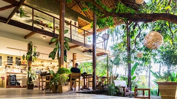 happiness boutique resort