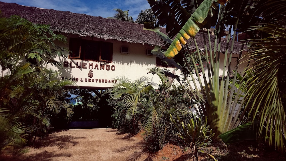happiness boutique resort