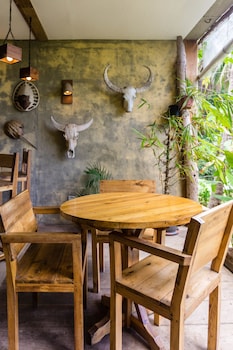 happiness boutique resort