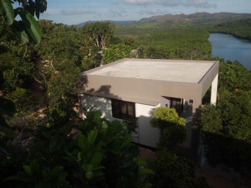 the riverhouse