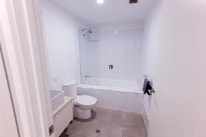 waterfront melbourne apartments