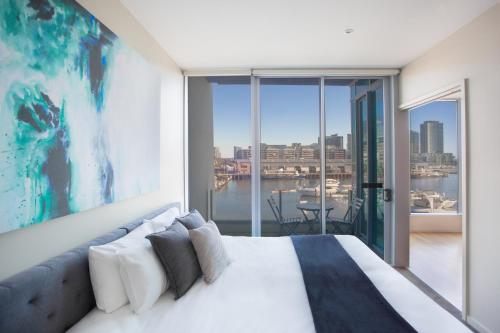 the sebel residences melbourne docklands serviced apartments