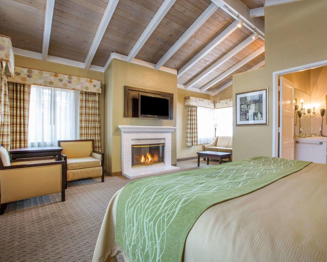 comfort inn carmel by the sea