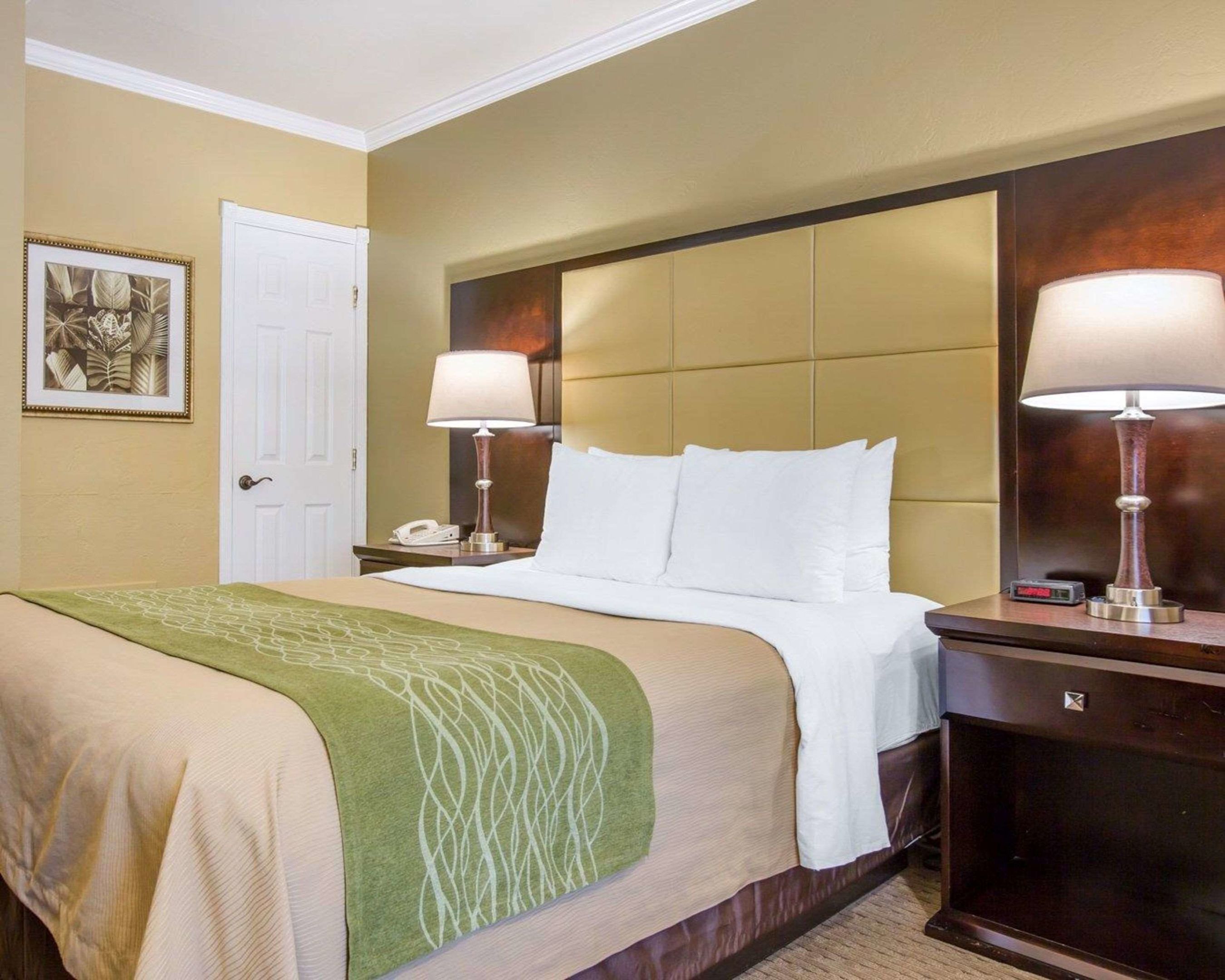 comfort inn carmel by the sea