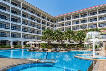 courtyard by marriott siem reap resort
