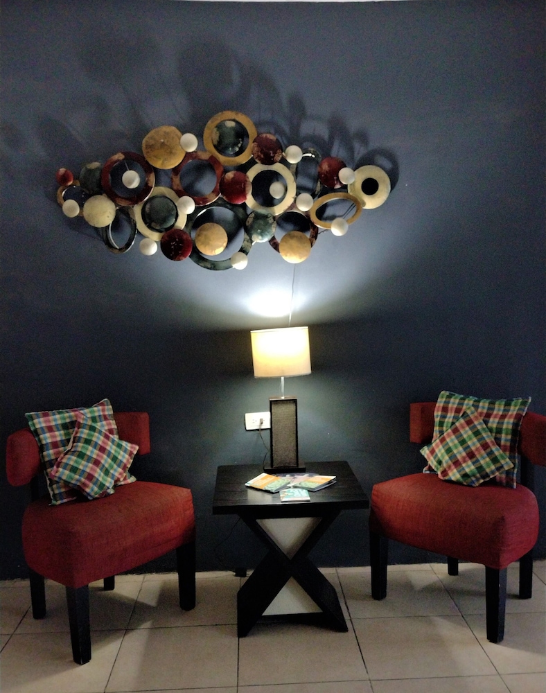 hotel laguna inn