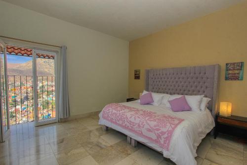 La Vista Hotel,Museum House Of Tia Aura>>Guanajuato,4 star