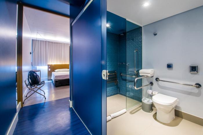 hotel euro suite curitiba batel by nacional inn