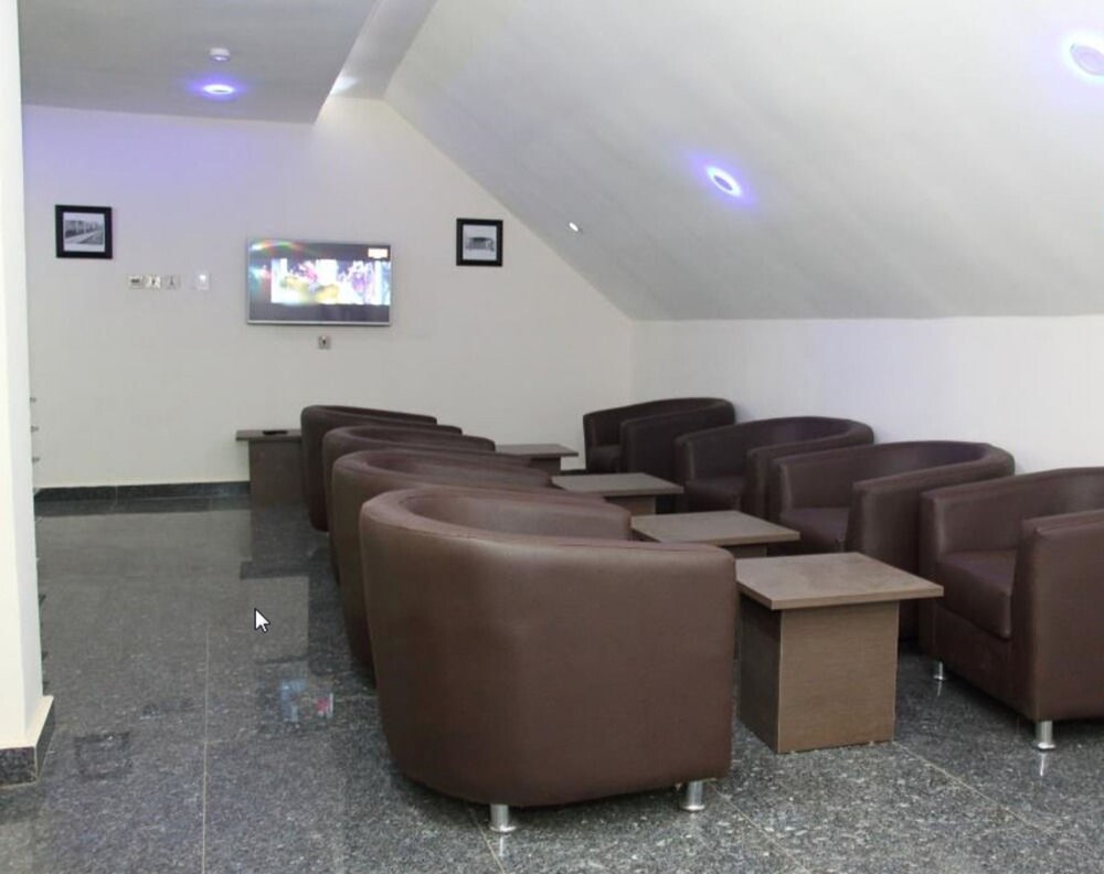 o jays guest house