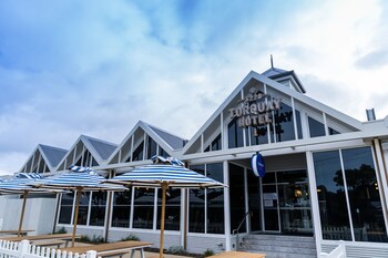 Torquay Hotel Motel,Jan Juc>>Geelong,4 star