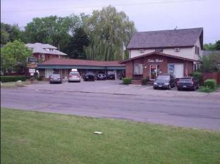 falls motel